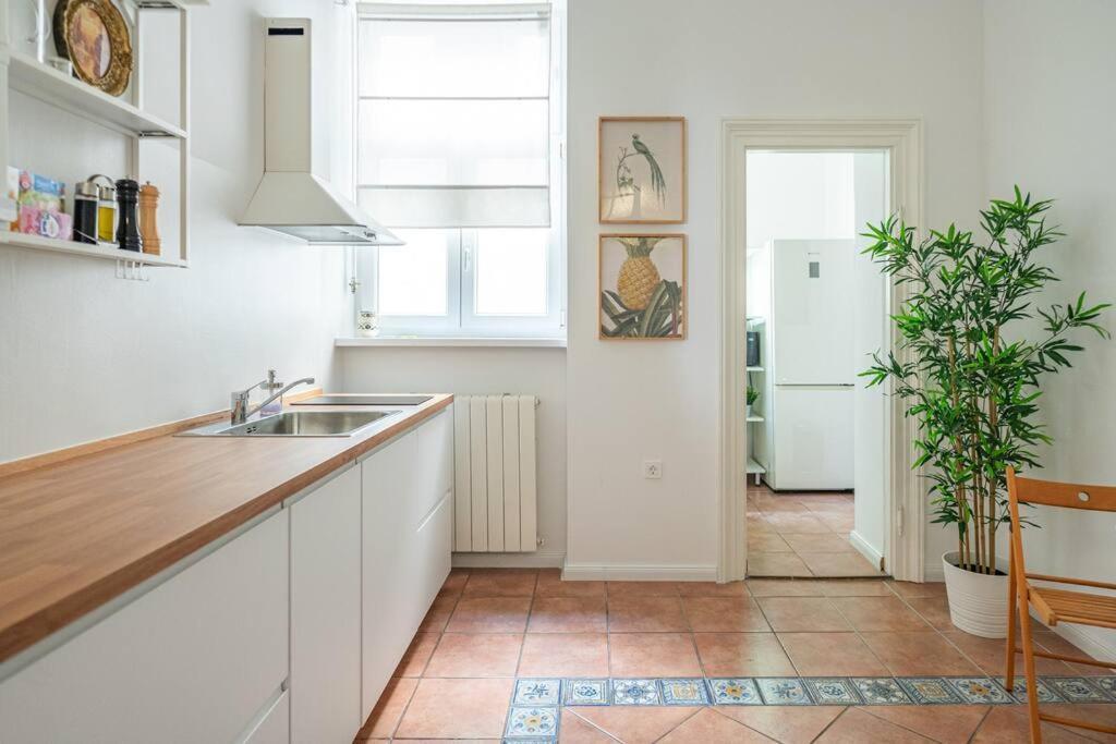 Apartment Herzer Zagreb Exterior photo