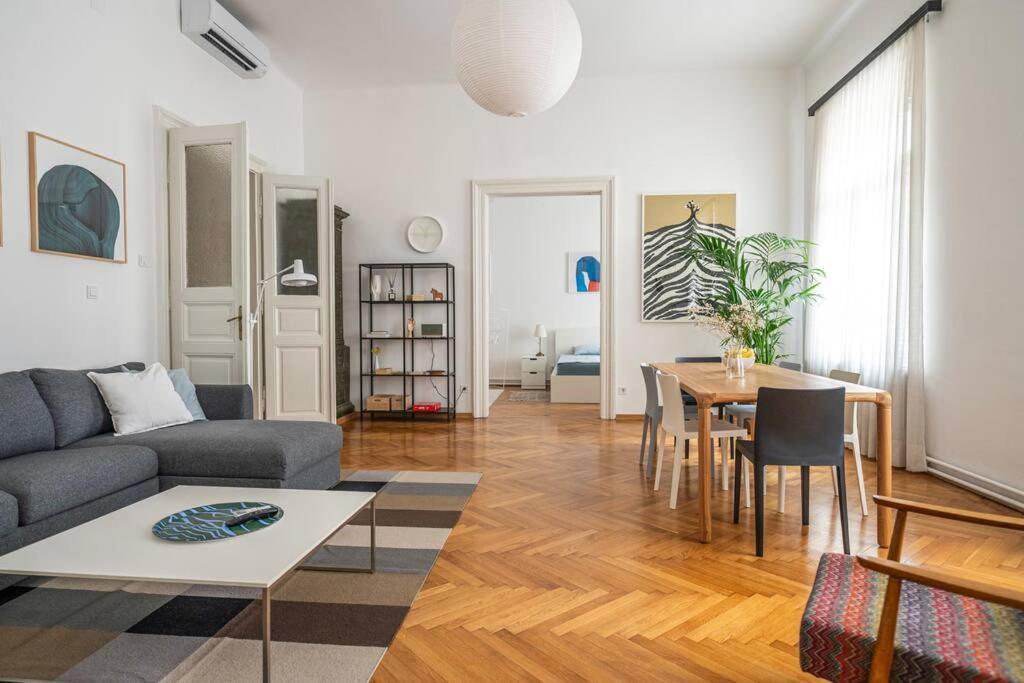 Apartment Herzer Zagreb Exterior photo